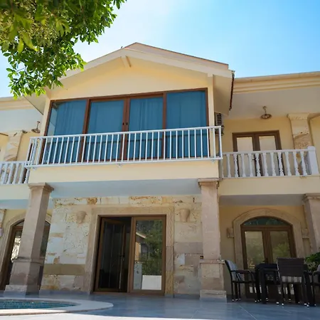 Villa Allure